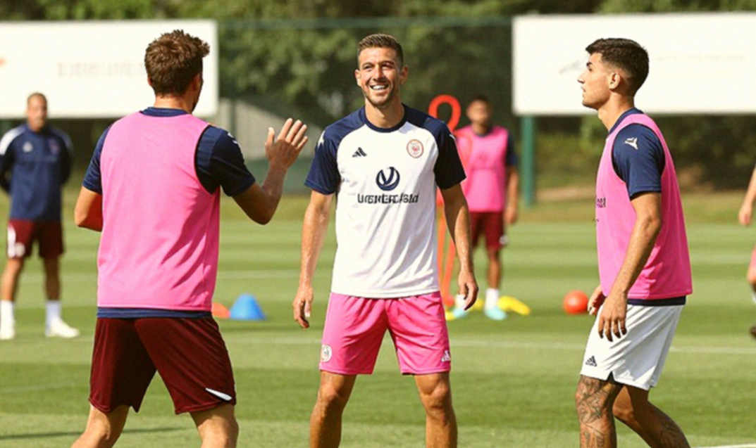 Huyền thoại chỉ tay vào khung gỗ: Van Hanegem, Feyenoord và sức nặng của một câu bình luận Huyền thoại chỉ tay vào khung gỗ: Van Hanegem, Feyenoord và sức nặng của một câu bình luận