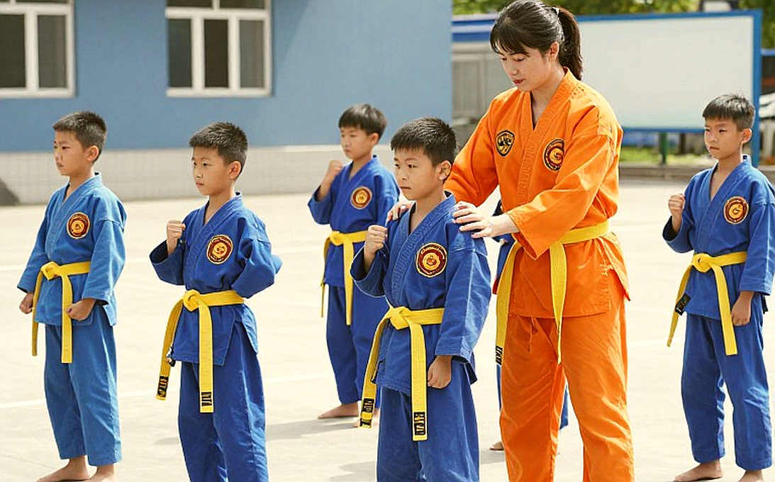 Five Unanimous Votes and the Real Equation Behind Vietnam's Team Kata Gold Five Unanimous Votes and the Real Equation Behind Vietnam's Team Kata Gold