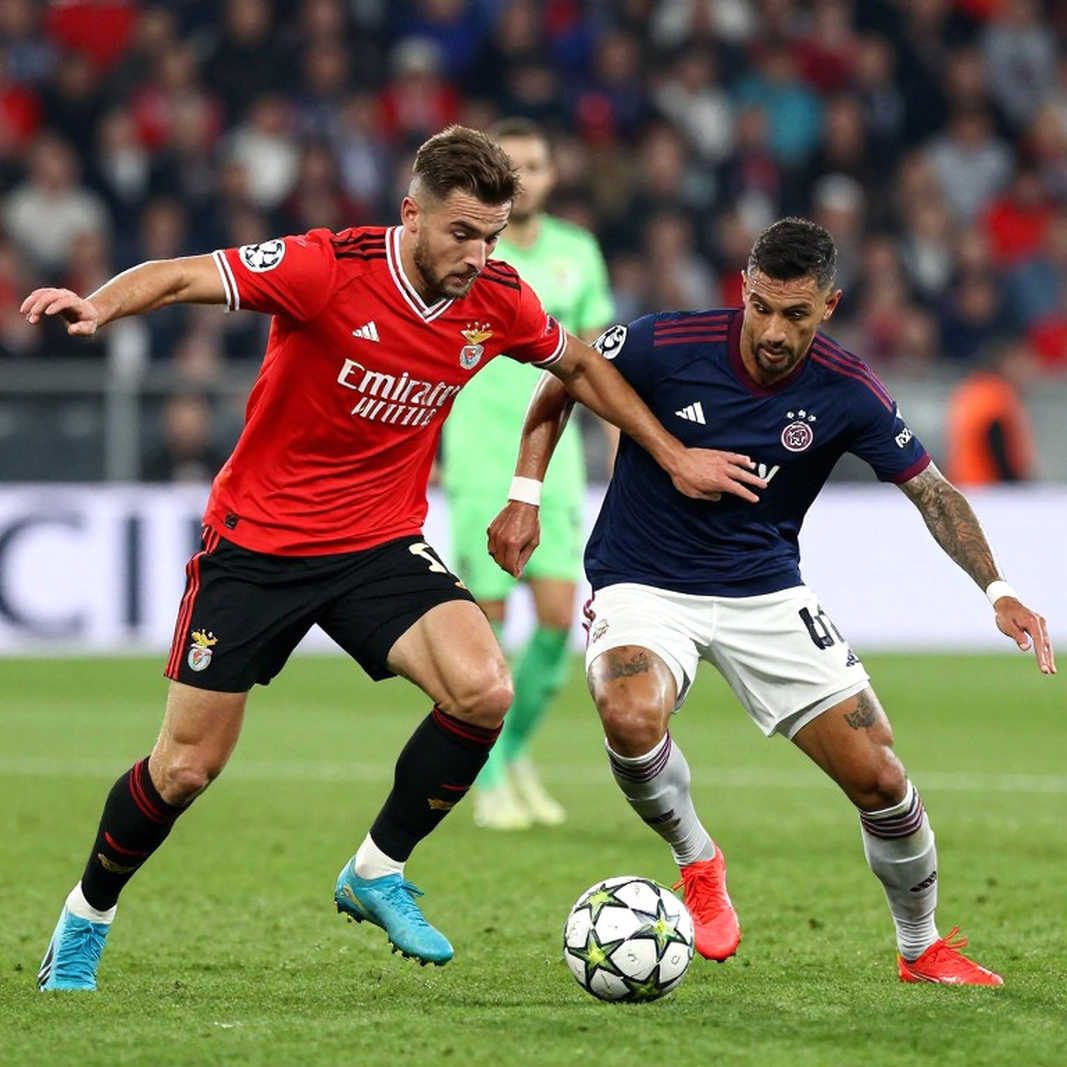 Bóng đá Việt Nam trước thềm AFF Cup 2026: Áp lực chiến thuật và sự trở lại của những nhân tố chủ chốt Bóng đá Việt Nam trước thềm AFF Cup 2026: Áp lực chiến thuật và sự trở lại của những nhân tố chủ chốt