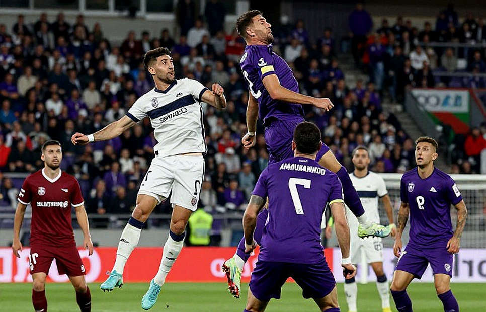 Nottingham Forest's First Premier League Win: Delap's 25-Yard Strike and Gibbs-White's Backheel