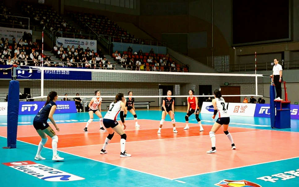 Ba mươi năm MOP bóng chuyền nữ NCAA: Bản đồ vị trí và con đường ra biển bị bỏ quên