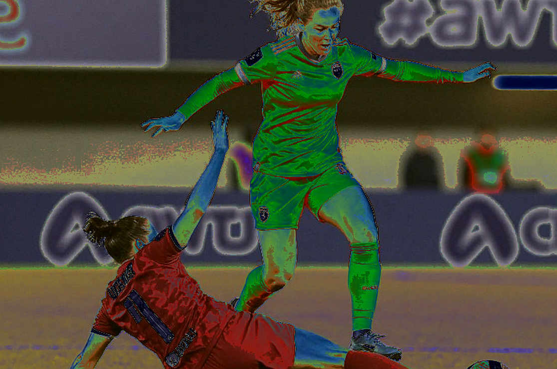 Khoảng trống ba giây: cách V-League đọc một pha phản công