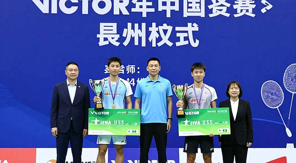Shi Yuqi Withdraws, Li Shifeng Leads China at Kumamoto Masters: A Mirror Held Up to Vietnamese Badminton