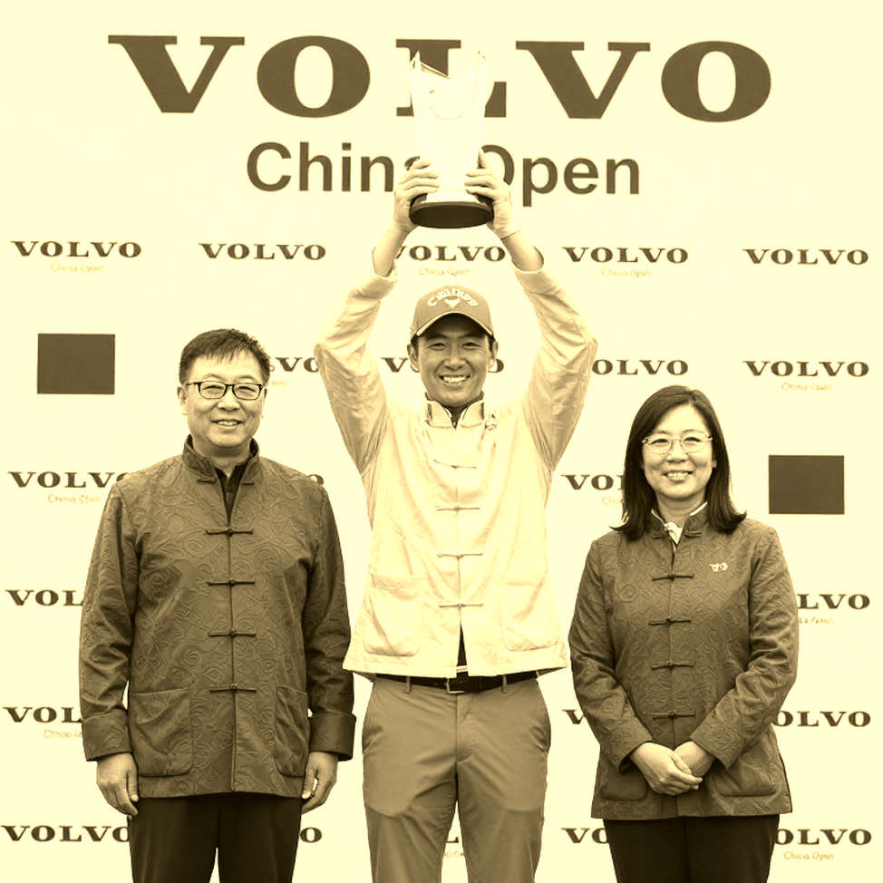 Tony Finau ở Utah: Cây gậy hình gậy khúc côn cầu, vị trí FedExCup thứ 100 và mùa giải không một major