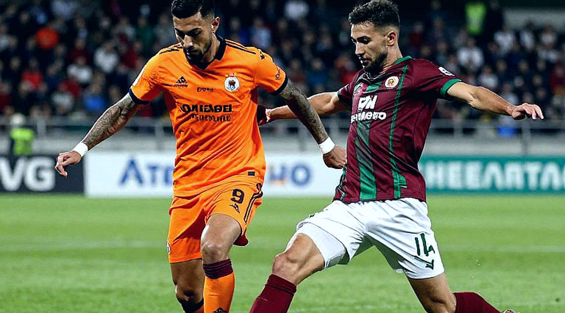 The Shock on the Balance Sheet: Why Vietnamese Players Abroad Have Failed The Shock on the Balance Sheet: Why Vietnamese Players Abroad Have Failed