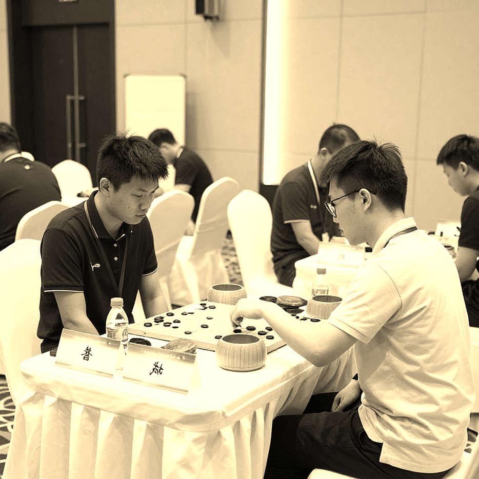 Vietnamese Chess in a Restructuring Cycle: Contracts, Scholarships and the Moves That Never Reach the Scoreboard