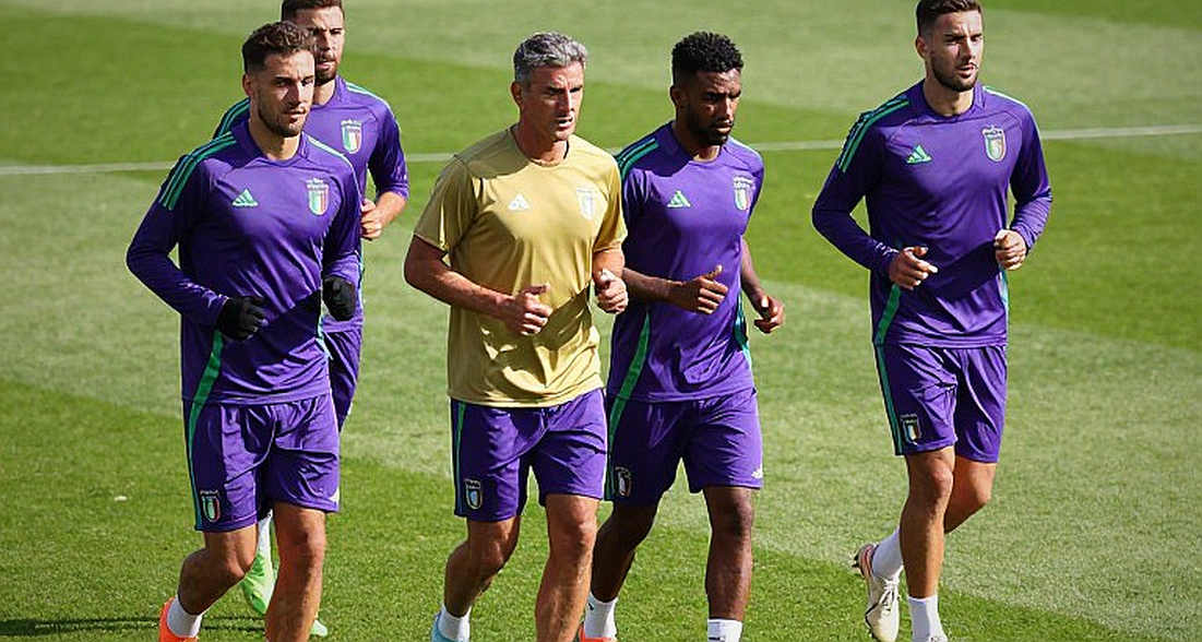 Sau giao hữu Argentina – Benin: Ba lỗi dữ kiện trong câu chuyện 'Messi từ chối đổi áo'